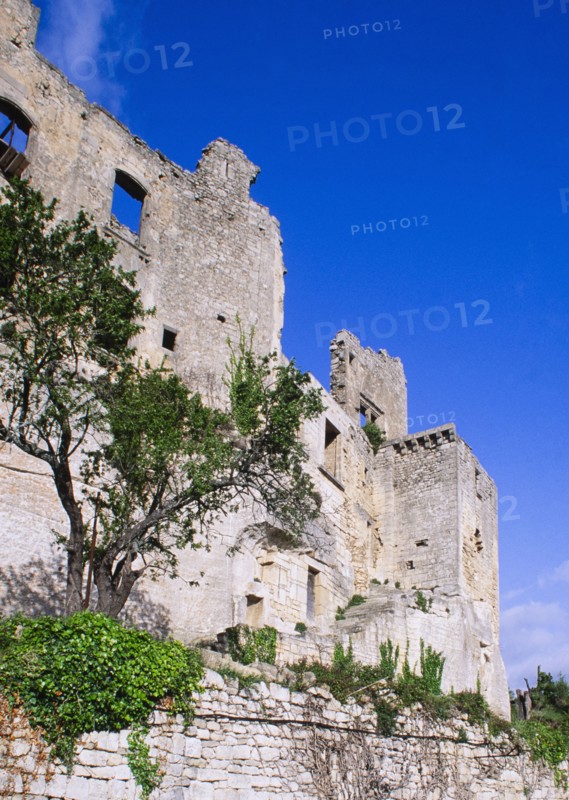 Ruins of Castle Marquis de Sade against clear sky, Lacoste, , France