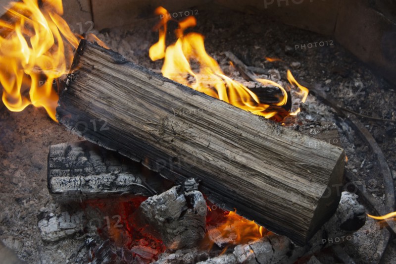 USA, Tennessee, Pittman Center, Close-up of campfire, Smoky Mountains, , Tennessee, USA