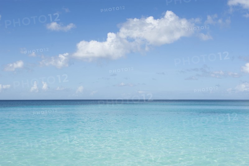 USA, United States Virgin Islands, Clouds over calm Caribbean Sea, St. John, United States Virgin Islands, USA