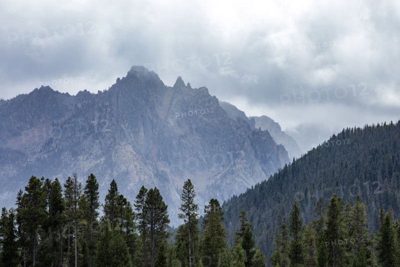 USA, Idaho, Stanley, Clouds over jagged peaks of Sawtooth Mountains, Stanley, Idaho, USA