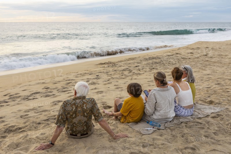 Mexico, Baja, Pescadero, Three generation family on beach, Pescadero, Baja, Mexcio