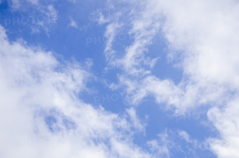 White puffy clouds against blue sky
Katoomba, New South Wales, Australia