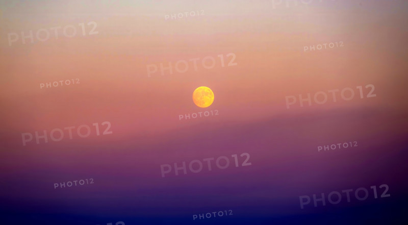 Early sunrise over Atlantic Ocean, Boca Raton, Florida, USA.