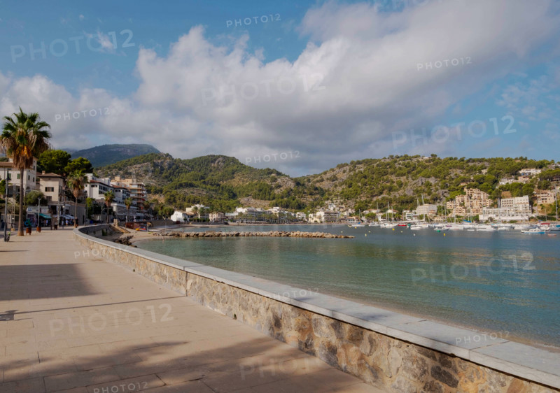 Empty promenade at Soller Port. Soller Port, Mallorca, Spain