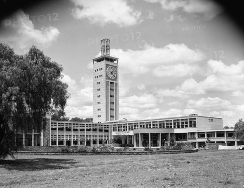Nairobi Parliament Building, 1954. Exterior view of the Parliament Building in Nairobi, built circa 1952 and designed by British architect Amyas Connell (1901-1980), an exponent of International Modernism. Nairobi, Kenya, 9 September 1954. Nairobi, Nairobi Area, Kenya, Eastern Africa, Africa.