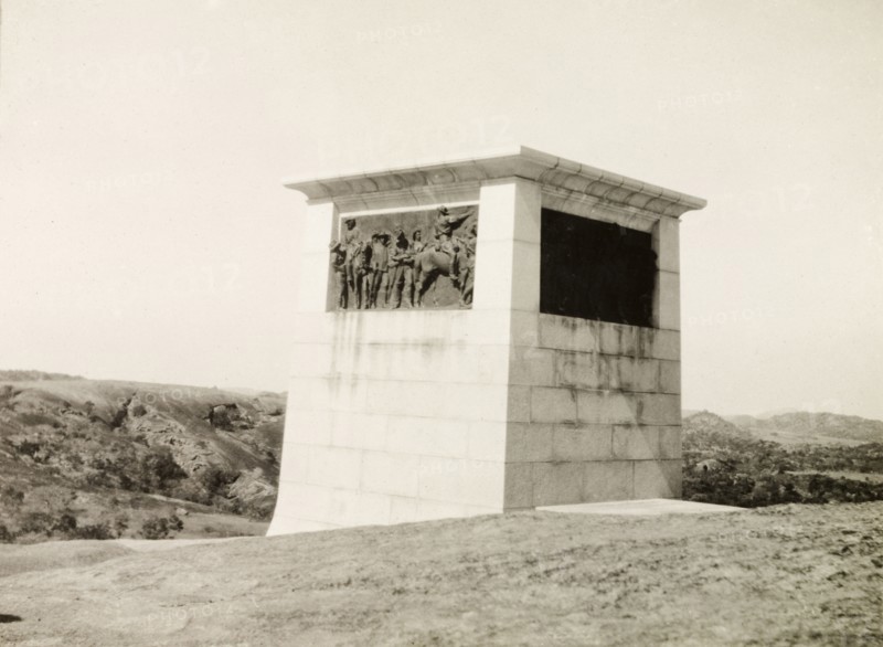 The Shangani Patrol memorial. The Shangani Patrol monument, located in the Matopos Hills. The monument was erected in memorial to the British soldiers of the Shangani Patrol who were killed during the Matabele War (1893) whilst trying to capture the Matabele King, Lobengula Kumalo. Near Bulawayo, Southern Rhodesia (Zimbabwe), circa 1930. Zimbabwe, Southern Africa, Africa.