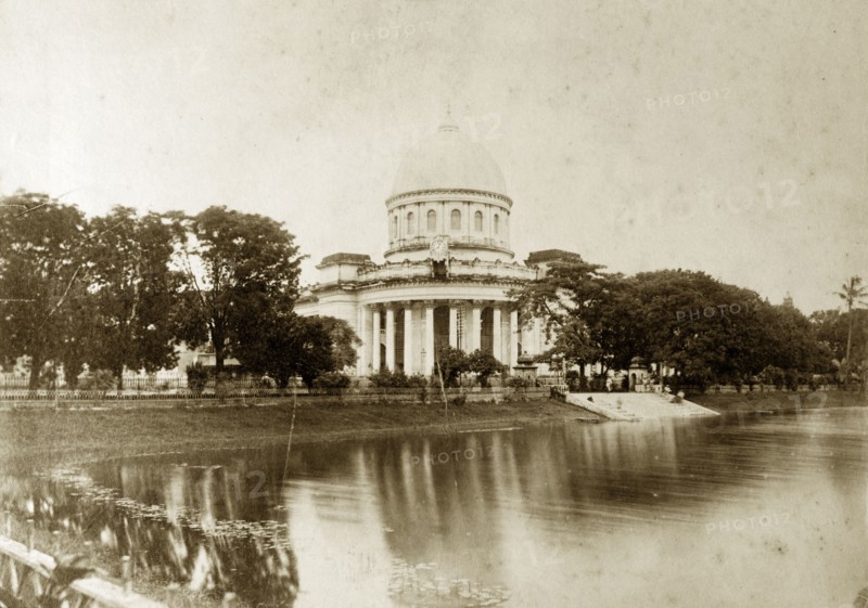 General Post Office, Calcutta. View of the General Post Office with Dalhousie Square Park in the foreground. Calcutta (Kolkata), India, circa 1890. Kolkata, West Bengal, India, Southern Asia, Asia.