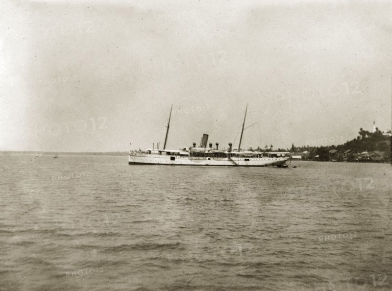 RIMS 'Mayo' at sea. RIMS 'Mayo', a naval steamer belonging to the Royal Indian Marine Service, sails out to sea. Indian Ocean, circa 1900., Southern Asia, Asia.