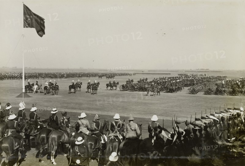 The Royal Horse Artillery. A section of the Royal Horse Artillery parades past spectators during a display at King George V's Coronation Durbar. Delhi, India, 13 December 1911. Delhi, Delhi, India, Southern Asia, Asia.