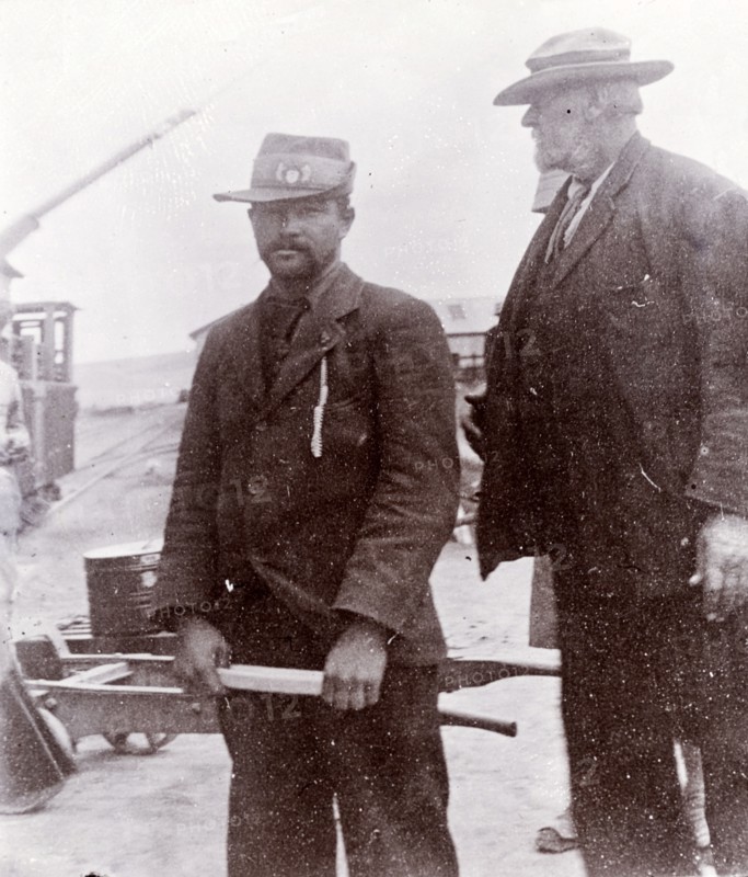 Christiaan Rudolf de Wet after his capture. Christiaan Rudolf de Wet (1854-1922), a Boer general and politician, is pictured following his capture by British forces during the Second Boer War (1899-1902). Harrismith, Orange River Colony (Free State), South Africa, March 1902. Harrismith, Free State, South Africa, Southern Africa, Africa.
