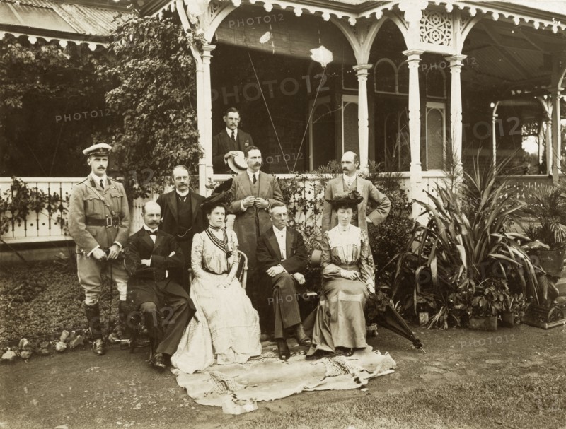 Sir Arthur Lawley, Joseph Chamberlain and guests. Outdoors portrait of Sir Arthur Lawley (1860-1932), Lieutenant Governor of the Transvaal, and Joseph Chamberlain (1836-1914), British Colonial Secretary, seated with their wives and accompanied by guests outside Government House. Pretoria, South Africa, 4 January 1903. Pretoria, Gauteng, South Africa, Southern Africa, Africa.