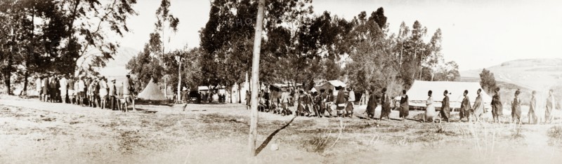 Queen Regent of Swaziland arriving at an 'indaba'. Labotsibeni Gwamile Mdluli, the Queen Regent of Swaziland, arrives with her entourage for an 'indaba' (council) with British officials. Near Mbabane, Swaziland, 24 August 1904. Mbabane, Hhohho, Swaziland, Southern Africa, Africa.