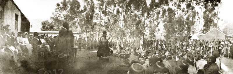 The Queen Regent of Swaziland addresses a crowd. Labotsibeni Gwamile Mdluli, the Queen Regent of Swaziland, addresses a crowd of Swazis at an 'indaba' (council) with British officials. Near Mbabane, Swaziland, 24 August 1904. Mbabane, Hhohho, Swaziland, Southern Africa, Africa.