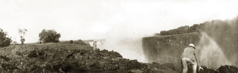 British dignitaries visit Livingstone Island. A party of British dignitaries visit Livingstone Island during a trip to Victoria Falls. Matabeleland, Rhodesia (Matabeleland North, Zimbabwe), circa 1904., Matabeleland North, Zimbabwe, Southern Africa, Africa.