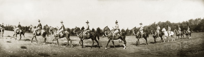 South African Constabulary parade. The South African Constabulary form a procession under the command of General Robert Baden-Powell (1857-1941). South Africa, circa 1903. South Africa, Southern Africa, Africa.