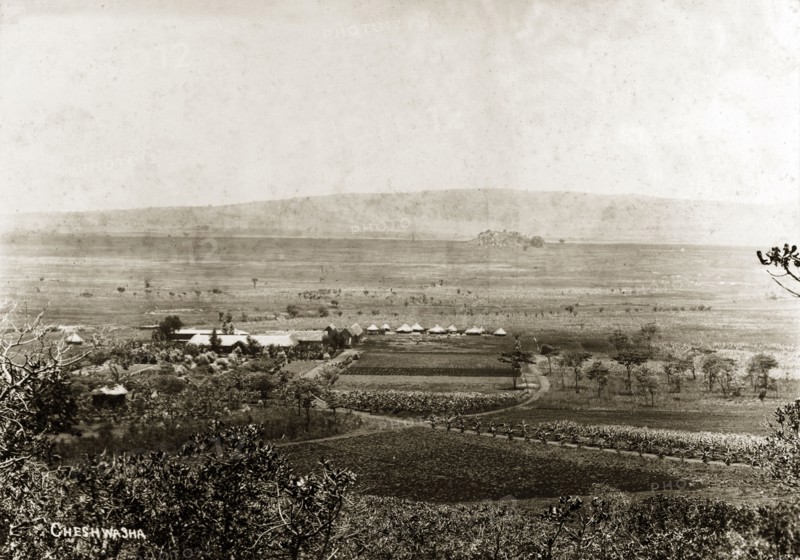 European farmstead in Mashonaland. View of 'Cheshwasha', a European farmstead in Mashonaland, looking over the plains and to the mountain range beyond. Mashonaland East, Rhodesia (Zimbabwe), circa 1900., Mashonaland East, Zimbabwe, Southern Africa, Africa.