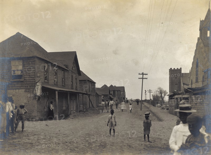 Georgetown after the eruption of Soufriere. A street in Georgetown is covered with a layer of volcanic dust following the eruption of Soufriere on 8 May 1902, which killed over 1,600 people. Georgetown, St Vincent, 1902. Georgetown, Charlotte, St Vincent and the Grenadines, Caribbean, North America .