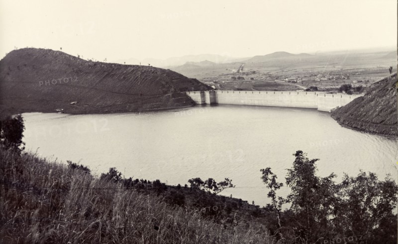 The Mari Kanive dam and reservoir. View of the reservoir behind the Mari Kanive dam. This is the oldest dam in the Indian state of Karnataka, built over the River Vedavathi by the order of Krishna Raja Wadiyar IV (1884-1940), the Maharaja of Mysore. Karnataka, India, circa 1930., Karnataka, India, Southern Asia, Asia.