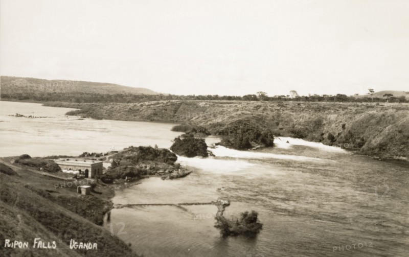 Rippon Falls, Uganda. View of Rippon Falls on the White Nile River, located near the northern end of Lake Victoria and often considered as the source of the River Nile. Near Jinja, Uganda, circa 1912. Jinja, East (Uganda), Uganda, Eastern Africa, Africa.