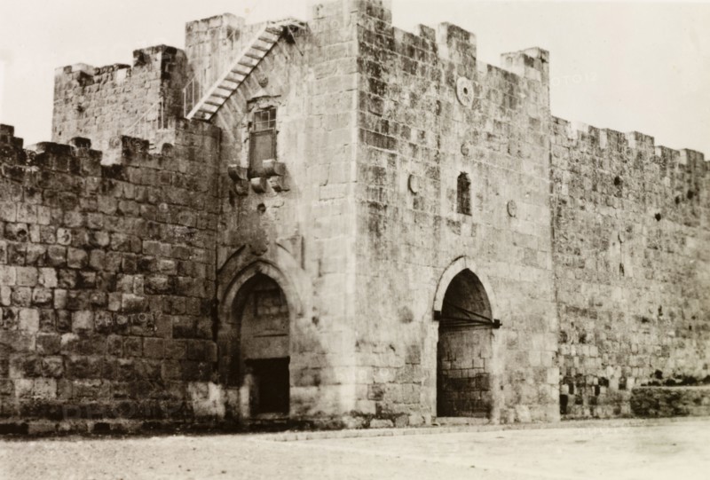 Herod's Gate, Jerusalem. View of Herod's Gate on the northern section of Jerusalem's old city walls. Jerusalem, British Mandate of Palestine (Israel), circa 1942. Jerusalem, Jerusalem, Israel, Middle East, Asia.