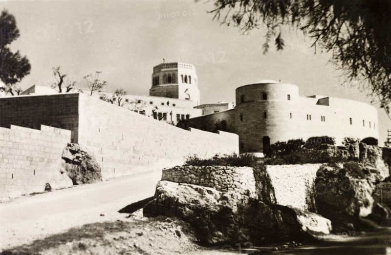 Rockefeller Museum, Jerusalem. View of the Rockefeller Museum (formerly the Palestine Archaeological Museum) on Kerem el-Sheik hill, an archaeological museum opened in 1938 with the support of American philanthropist John D. Rockefeller, Jr (1874-1960). Jerusalem, British Mandate of Palestine (Israel), circa 1942. Jerusalem, Jerusalem, Israel, Middle East, Asia.