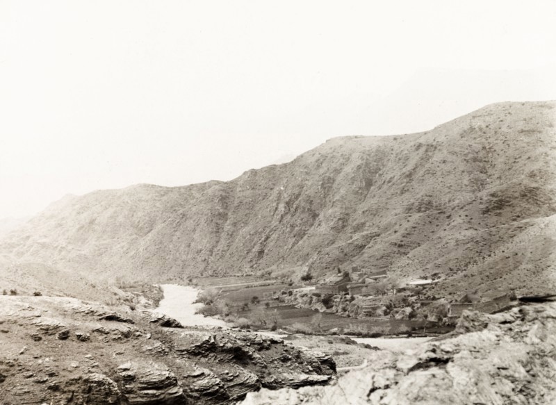 An Afridi village on the Khyber Pass. View of a Zakka Khel, an Afridi clan, village in Bara Valley on the Khyber Pass, a strategically important route in the Safed Koh Mountains, connecting British India (now Pakistan) with Afghanistan. North West Frontier Province, India (Pakistan), February 1903., North West Frontier Province, Pakistan, Southern Asia, Asia.