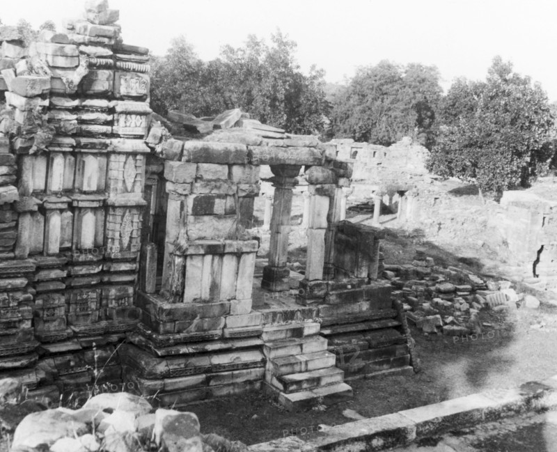 Ruined temple, Shankargarh. An ancient stone temple lies in ruins. Shankargarh near Allahabad, United Provinces (Uttar Pradesh), India, January 1936. Allahabad, Uttar Pradesh, India, Southern Asia, Asia.