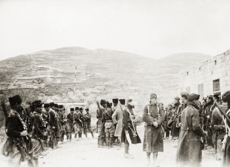 Border checkpoint in Arabah. Armed Arab police officers guard a border checkpoint in the region of Arabah during the Great Uprising (1936-39). Arabah, British Mandate of Palestine-Transjordan (Israel-Jordan), circa 1938. Israel, Middle East, Asia.