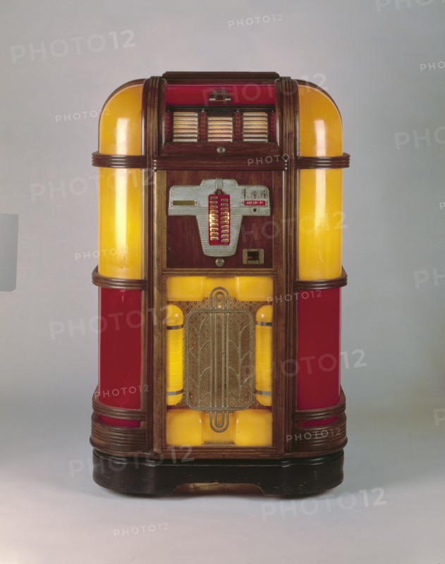 Jukebox 1939. Created by Rock-Ola Manufacturing Corp.