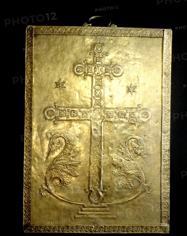 The reverse of the outer container of a reliquary of the True Cross, one of the richest and most elaborate ensembles of Byzantine enamels to have survived the sack of Constantinople in 1204
