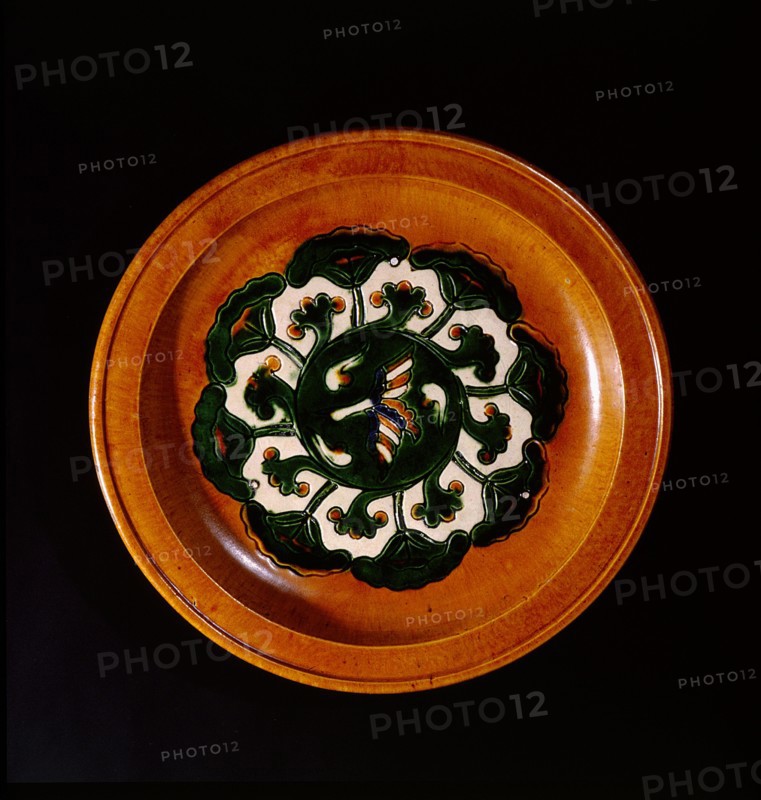 A sancai three colour glazed pottery offering dish