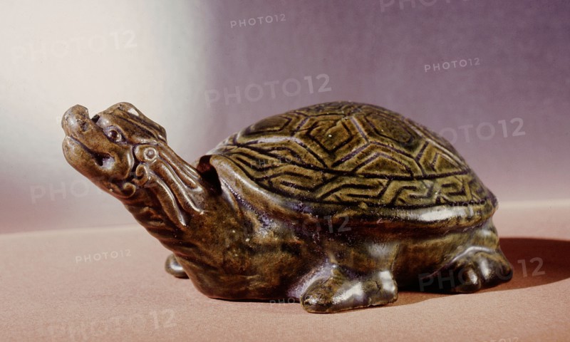 Tomb figure of a turtle
