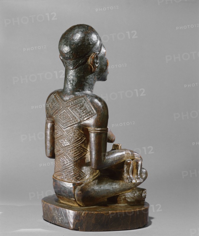 Mother and child carving (phemba) honouring female reproductive power, an idealised image of womens role, and by implication of the growth and wealth of the kingdom