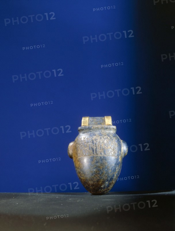 Heart shaped amulet from the tomb of Psusennes I