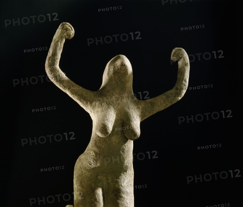 Statuette of a woman   Bird deity