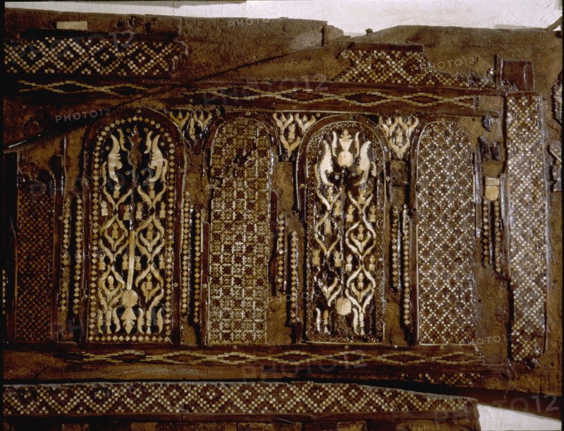 Wood panel with geometric designs