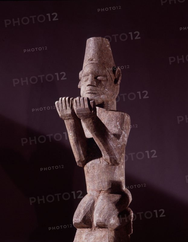 Soapstone figures, known as Ntadi, were placed on the graves of important people in the Kongo kingdom, probably from the 18th C