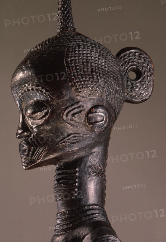 A fine example of the figures with scarification design known as Mbulenga (fortune & beauty)