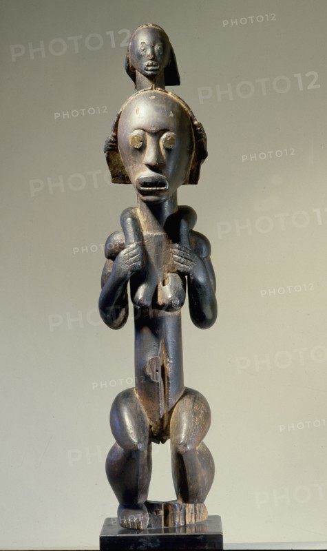 These figures, known as Bieri, were seated on bark boxes containing the skulls and bones of ancestors, both to guard the relics and as a focus for prayers, complaints and sacrifices