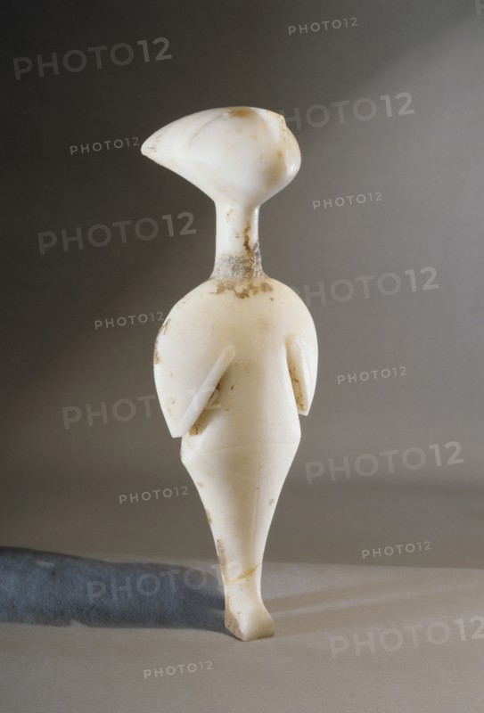 Cycladic figurine   star gazer, it belongs to the Louros type of the Grotta Pelos culture