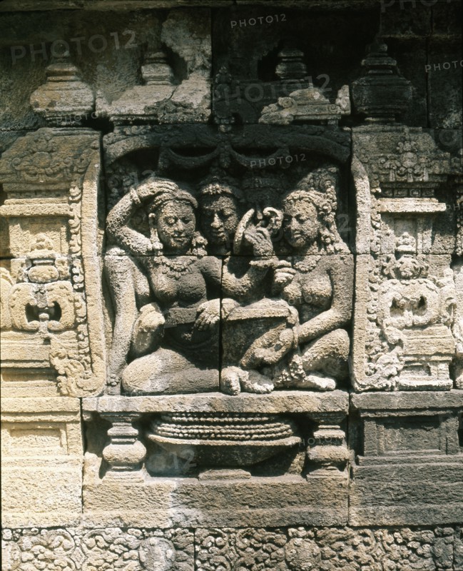 The reliefs on the terraces of Borobudur depict scenes from the life of the Buddha