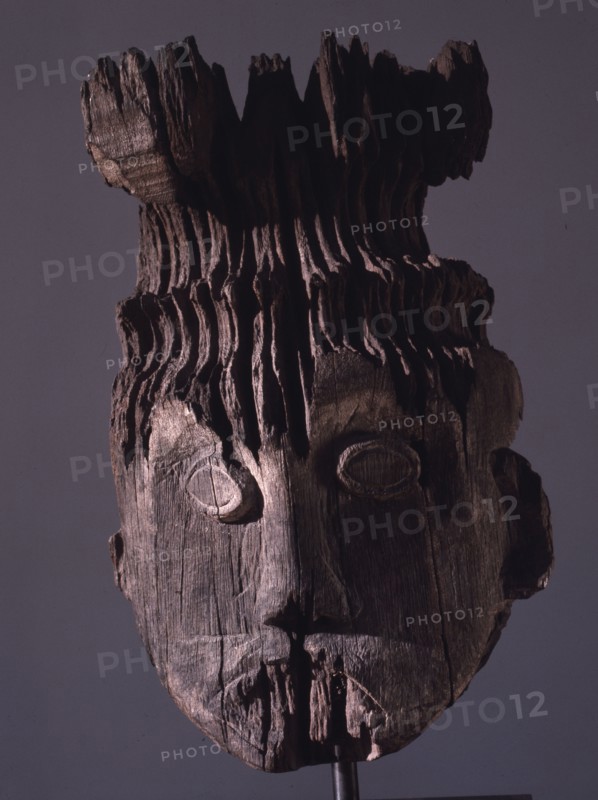 Figurative post, sometimes known as a hampatong