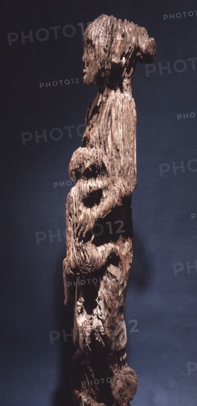 Figurative post, sometimes known as a hampatong