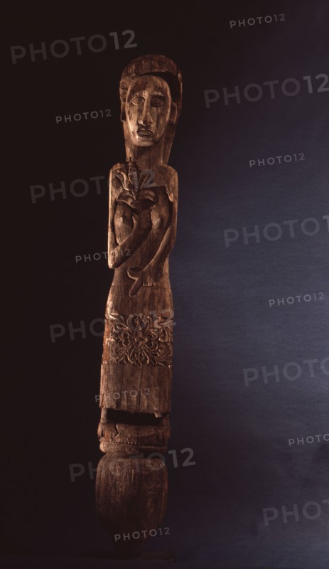 Figurative post, sometimes known as a hampatong
