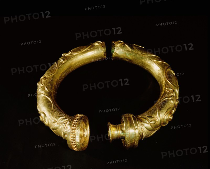 Tubular gold torque which was probably a votive object