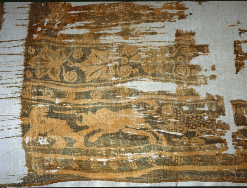 Textile fragment with depiction of an animal hunt