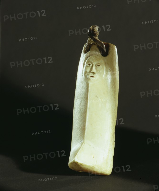 An ivory object