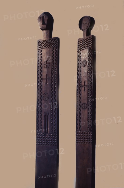 Male and female grave markers which represent and honour the deceased