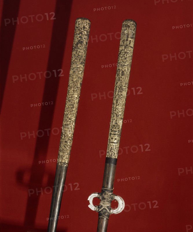 Among the most important pieces of the Aztec warriors equipment was his Atlatl or spear thrower
