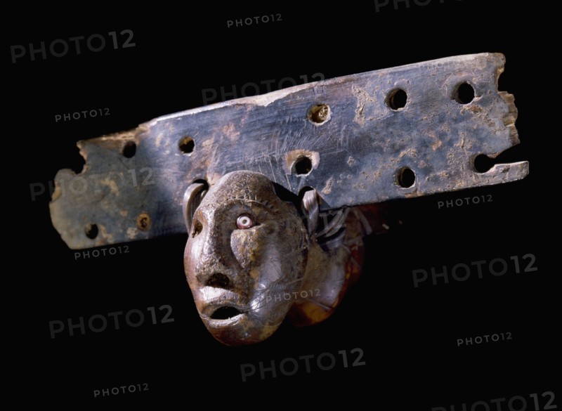Pipe in the shape of a human head
